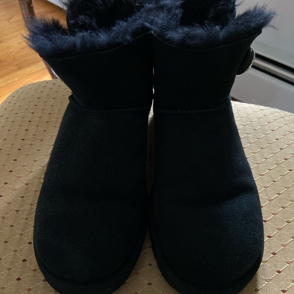 Women’s UGG boots - Picture 4 of 5